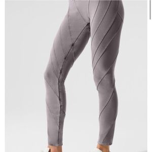 New ALO Washed Alosoft High-Waist Grey Wash Sunray Leggings